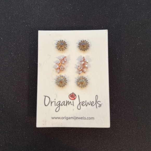 NWOT Origami Jewels earrings. Set of three pairs of studs. - Picture 3 of 5